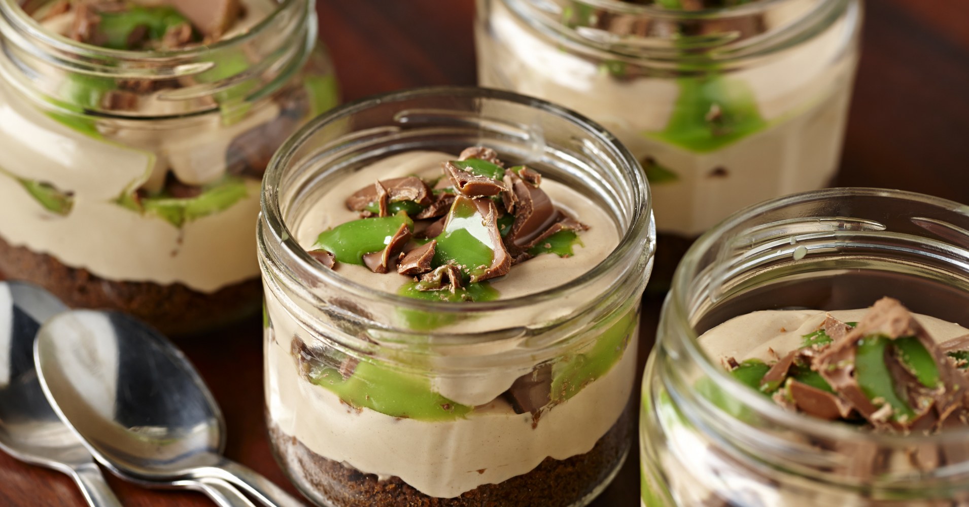 CADBURY Chocolate Peppermint Cheesecake in a Glass Recipe | myfoodbook